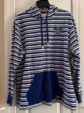 NWT Women's Disney Cruise Line sweatshirt hoodie Blue and White 2X